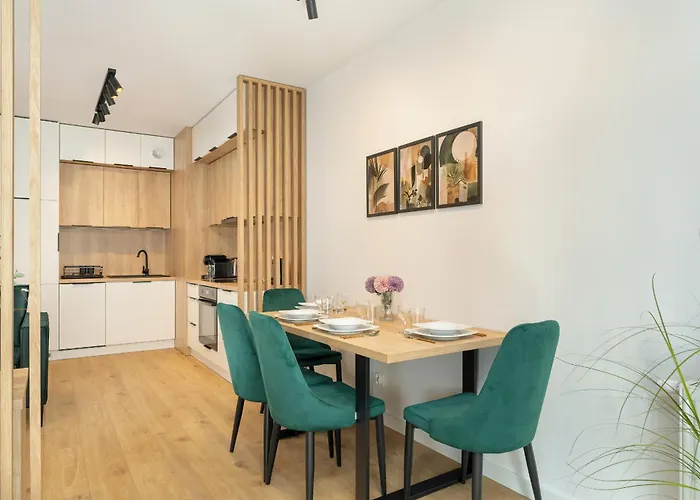 Cozy With Parking In By Renters פוזנן